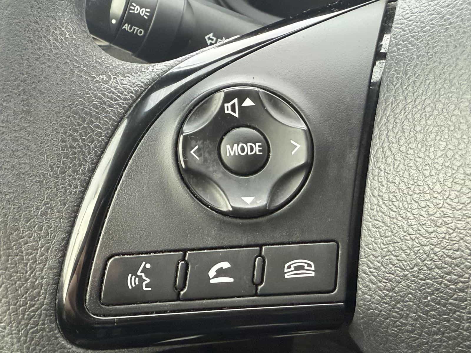 2022 Mitsubishi Eclipse Cross ES - Image 12