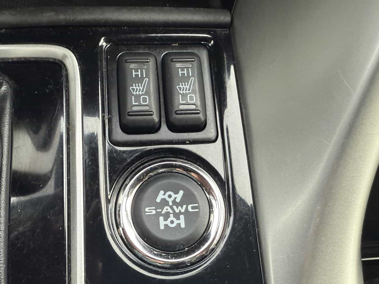 2022 Mitsubishi Eclipse Cross ES - Image 17