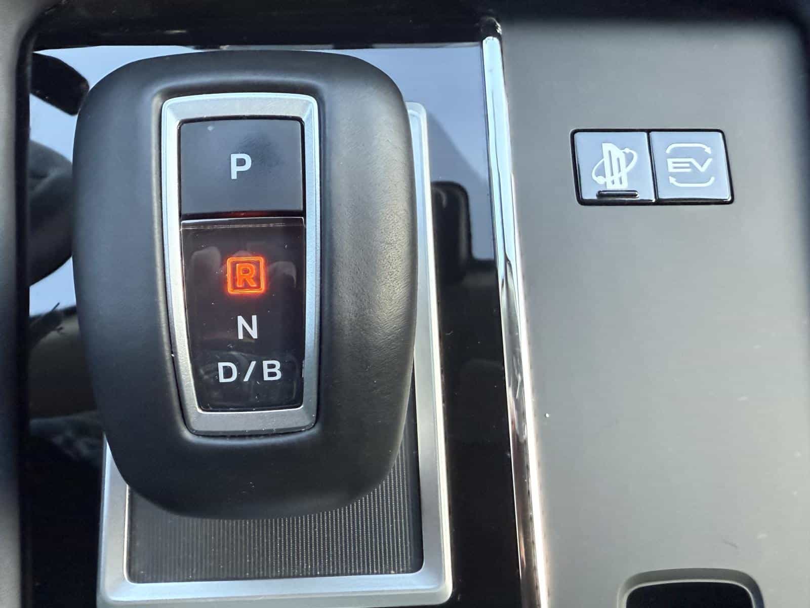 2025 Mitsubishi Outlander PHEV Outlander Phev Se S-Awc - Image 19