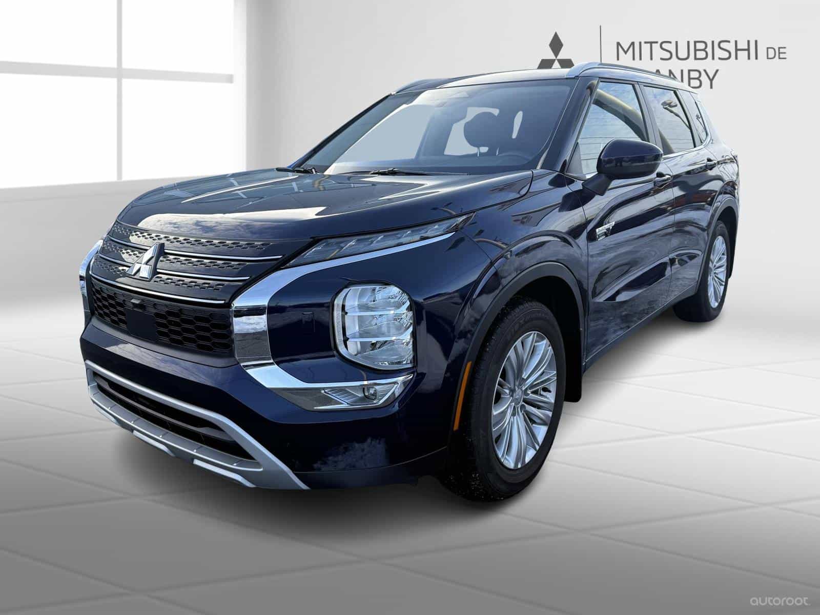 2025 Mitsubishi Outlander PHEV Outlander Phev Se S-Awc - Image 2