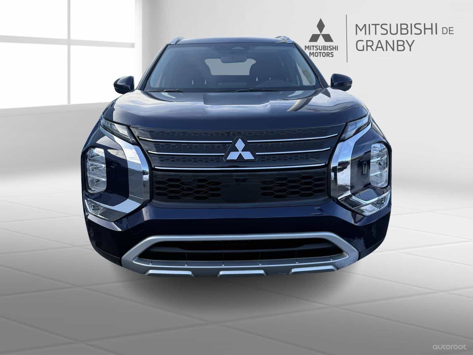 Image 3 Mitsubishi Outlander PHEV Outlander Phev Se S-Awc 2025