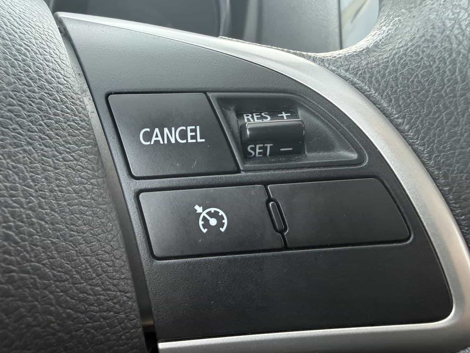 2021 Mitsubishi RVR ES - Image 12