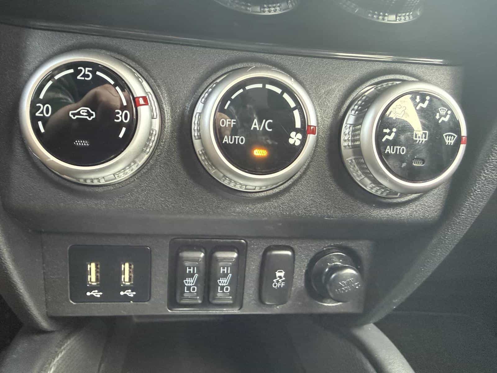 Image 14 Mitsubishi RVR ES 2021