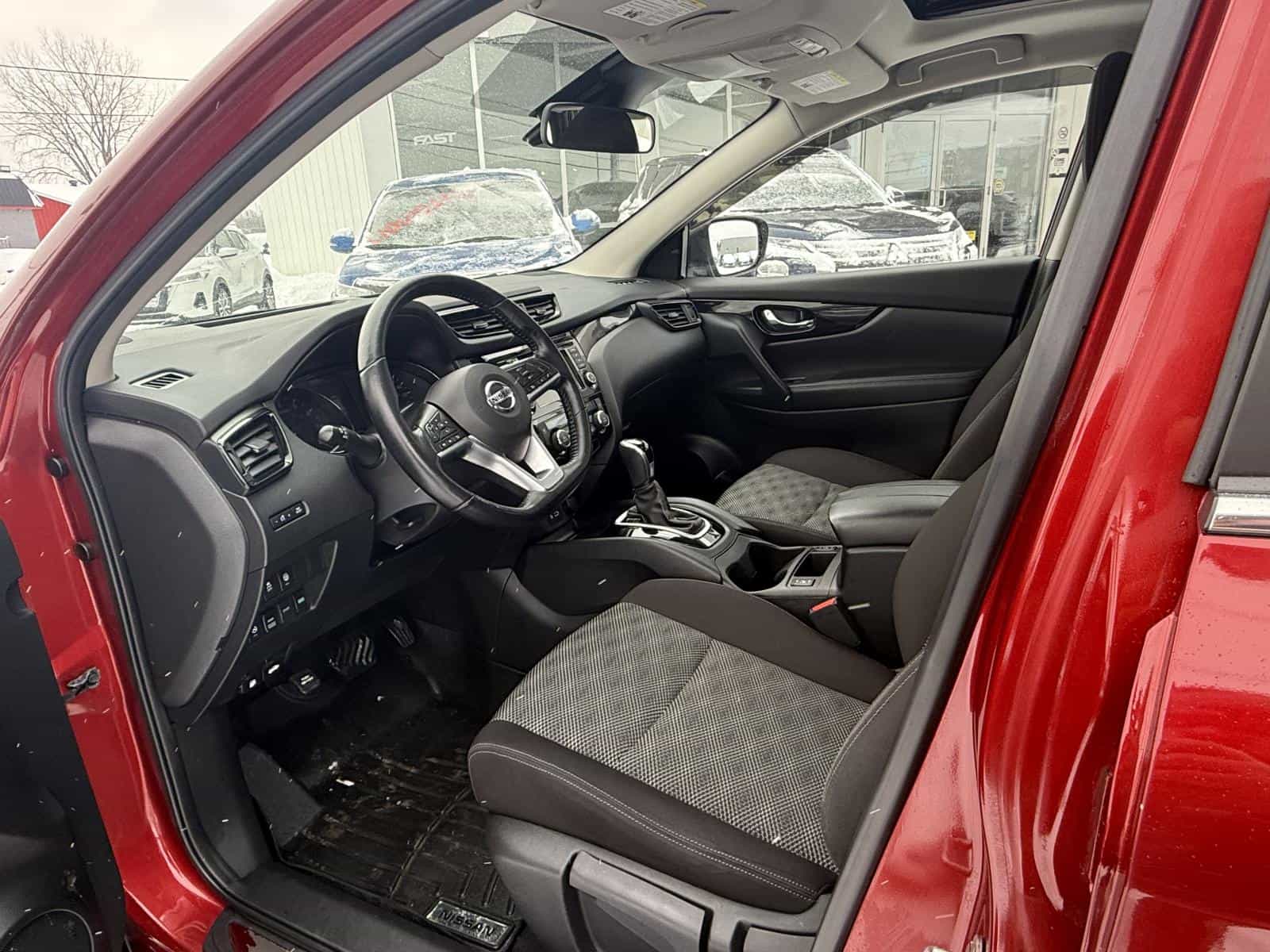 2020 Nissan Qashqai SV - Image 10