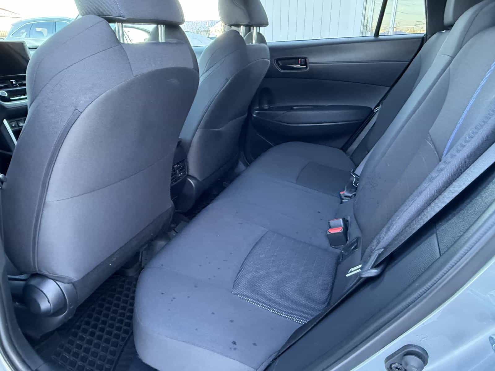 2024 Toyota Corolla Cross SE Hyb - Image 10