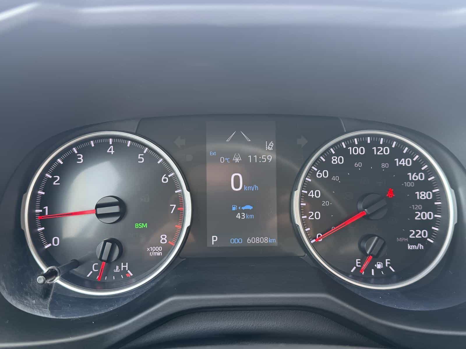 2021 Toyota Rav4 LE - Image 17