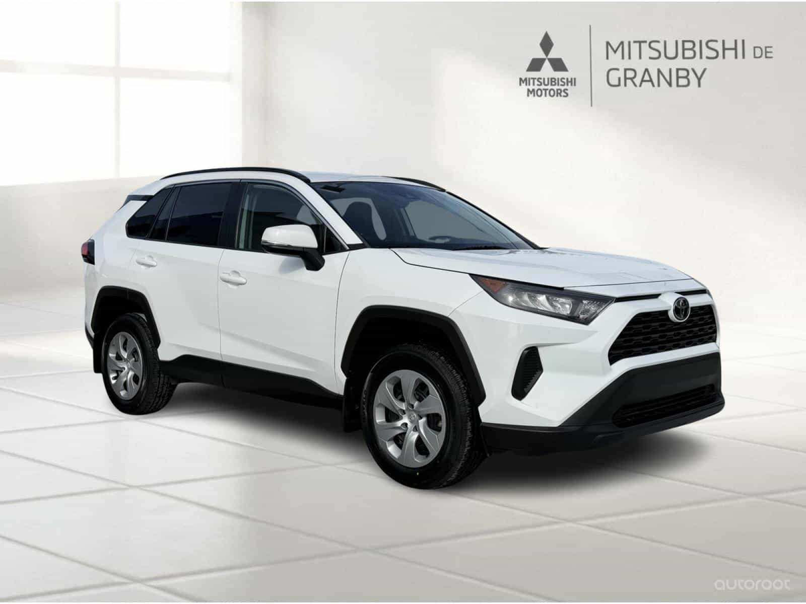 2021 Toyota Rav4 LE - Image 1