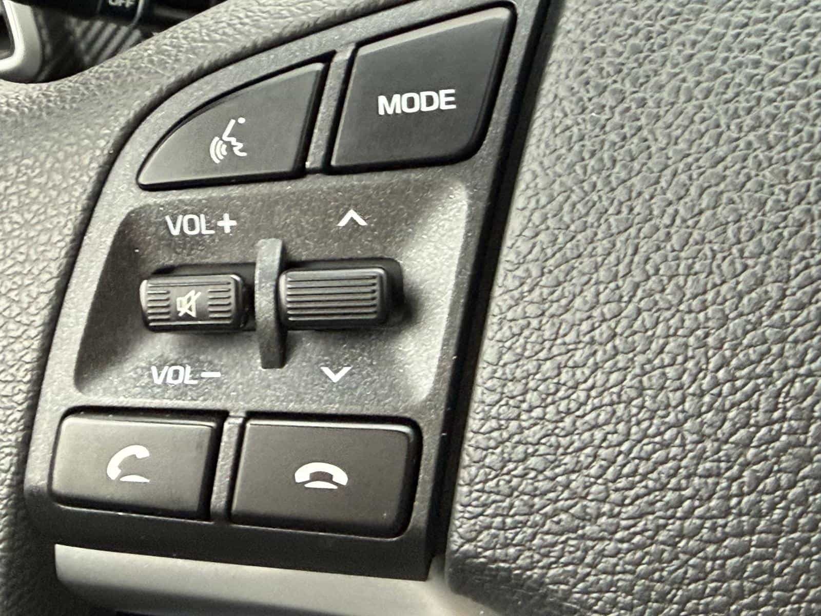 2021 Hyundai Tucson Essential - Image 16