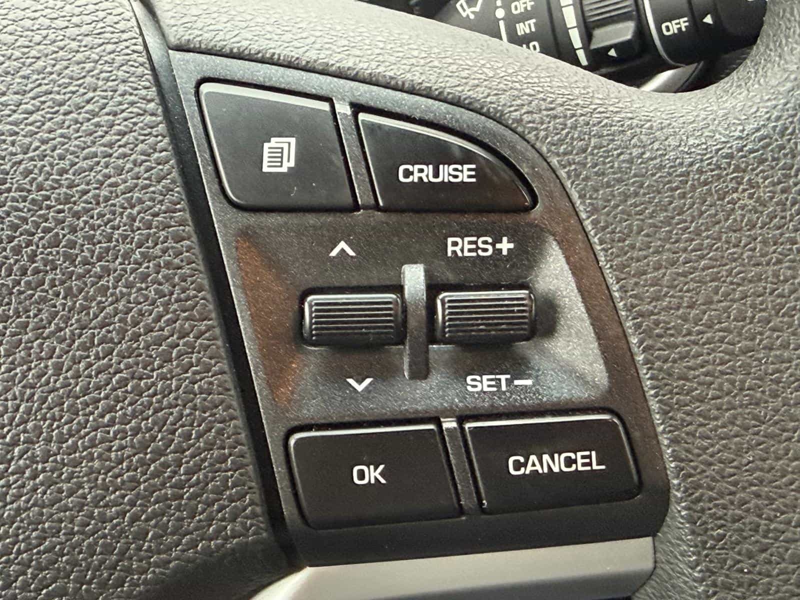 2021 Hyundai Tucson Essential - Image 17