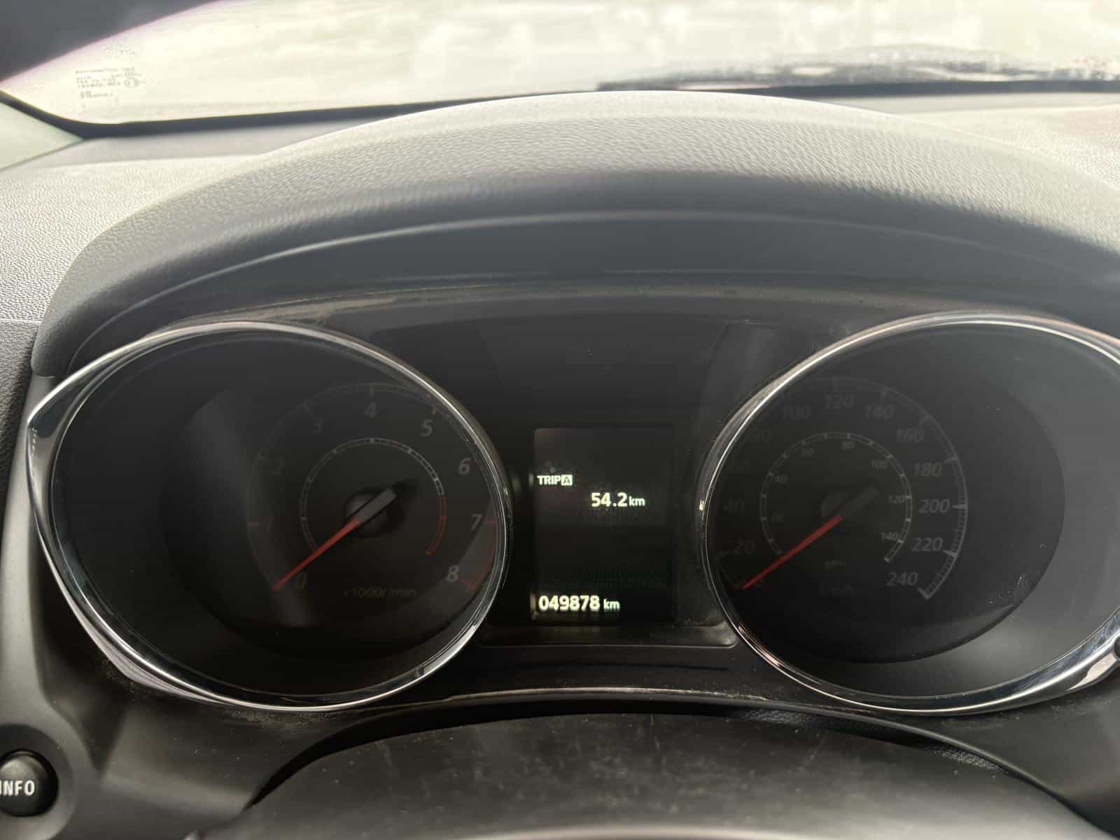 2022 Mitsubishi RVR SEL - Image 12