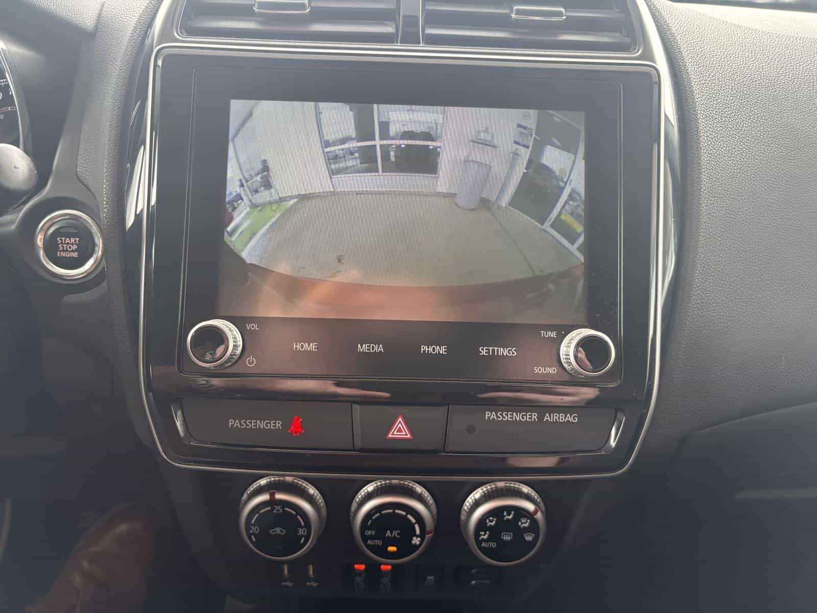 2022 Mitsubishi RVR SEL - Image 17