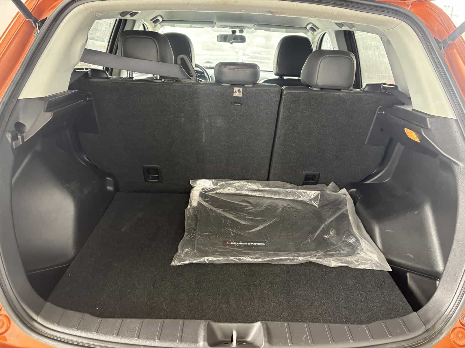 2022 Mitsubishi RVR SEL - Image 20