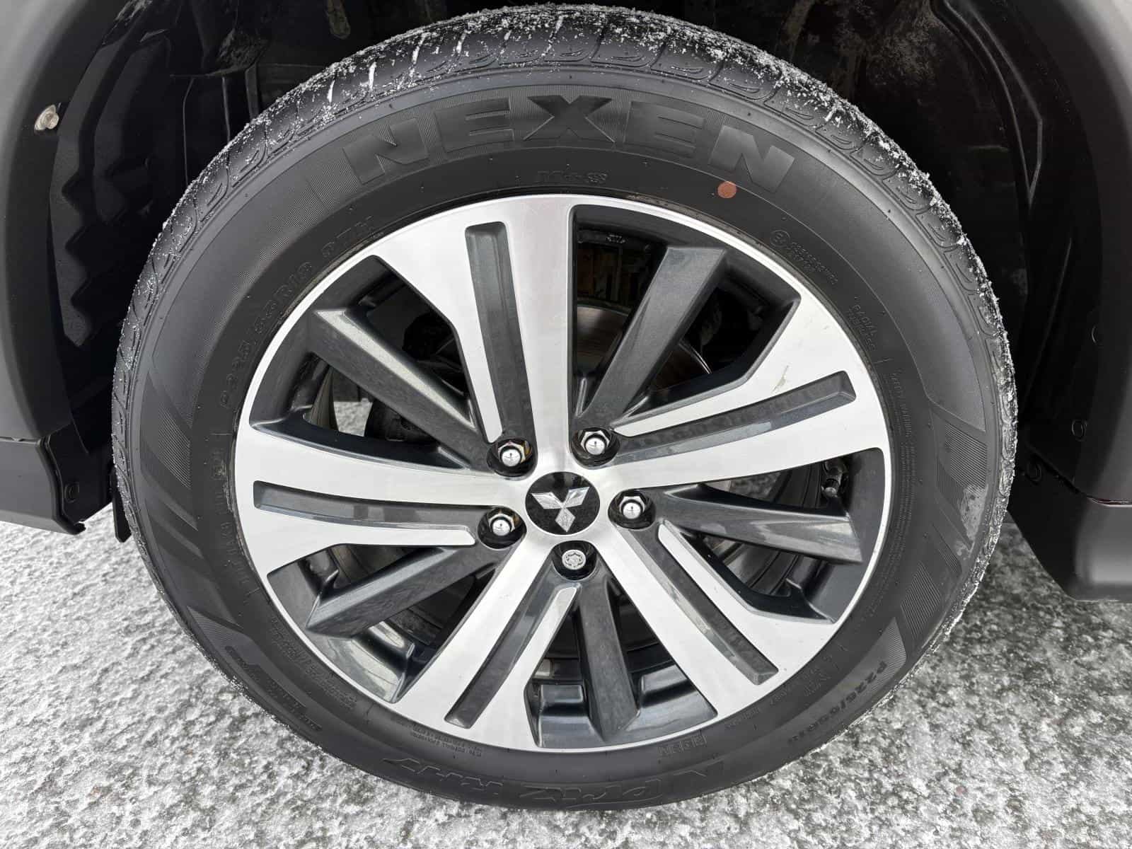 2022 Mitsubishi RVR SEL - Image 21