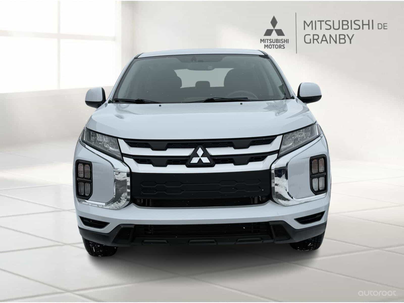 Image 3 Mitsubishi RVR ES 2023