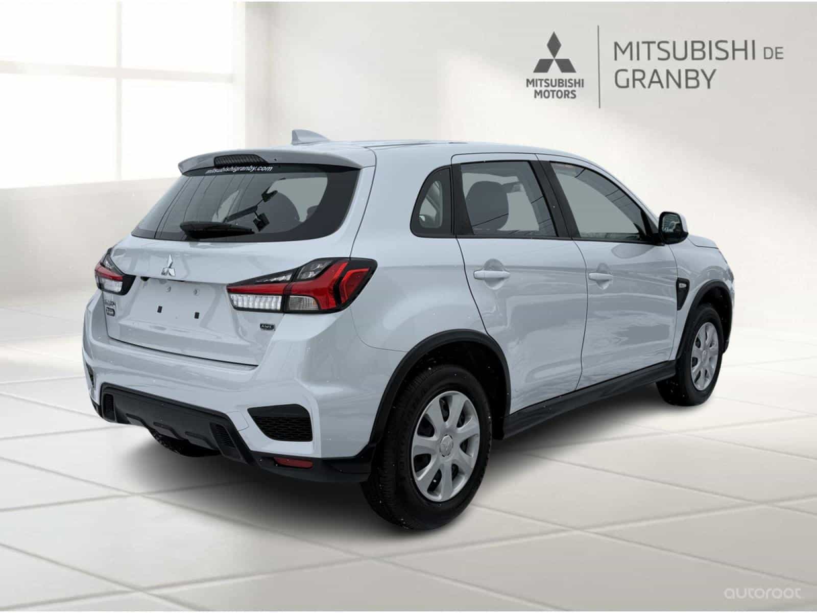 Image 6 Mitsubishi RVR ES 2023