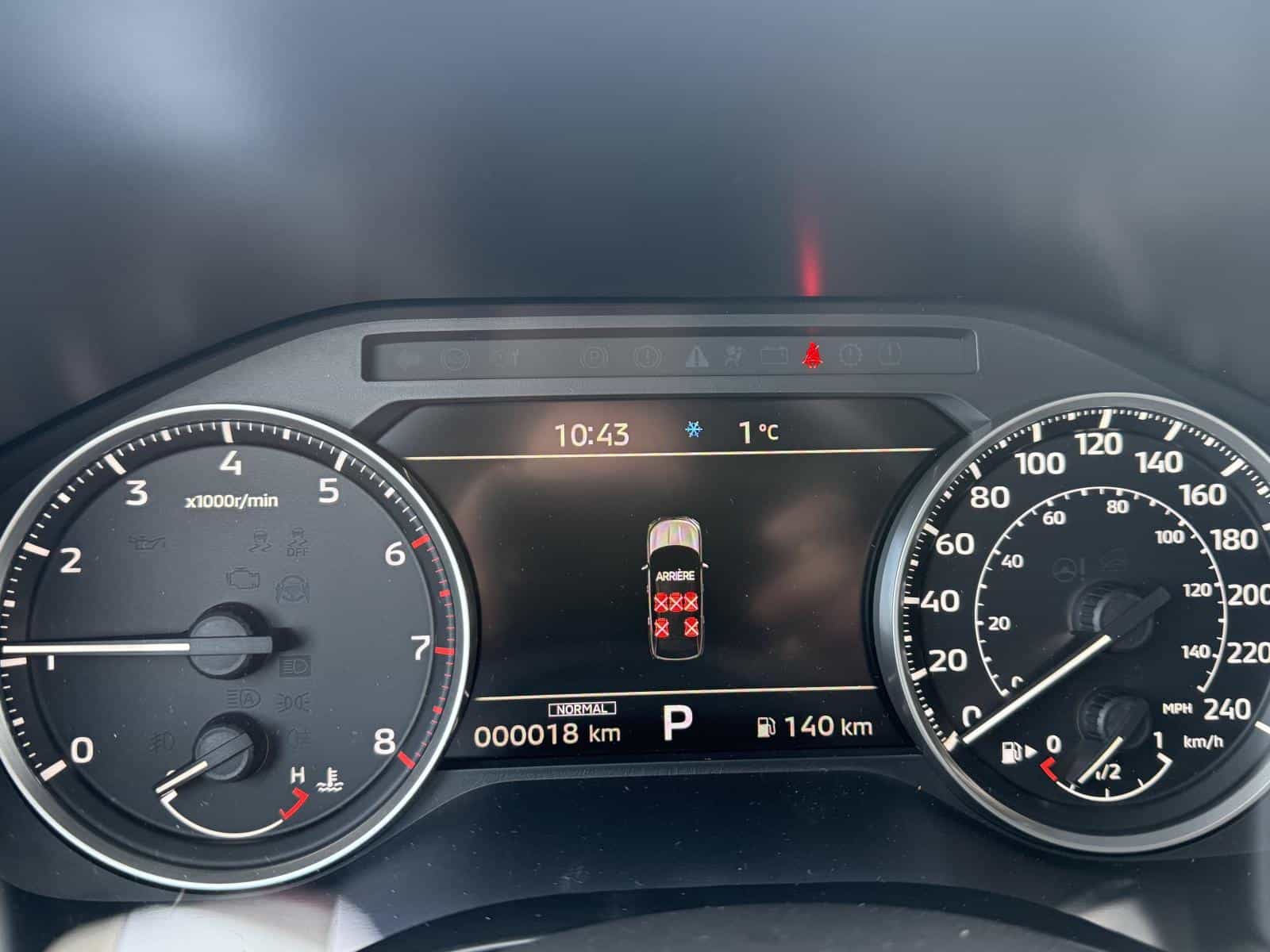 Image 17 Mitsubishi Outlander ES 2025