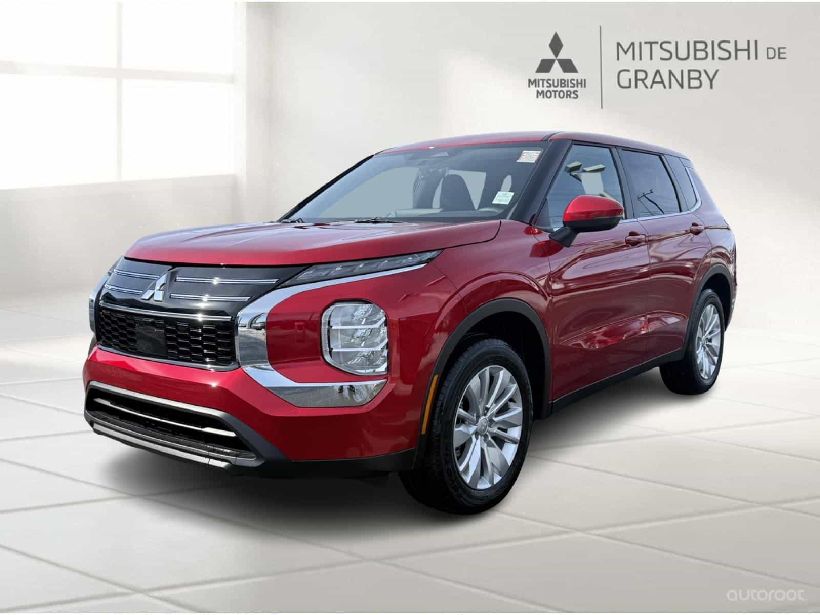 Image 3 Mitsubishi Outlander ES 2025