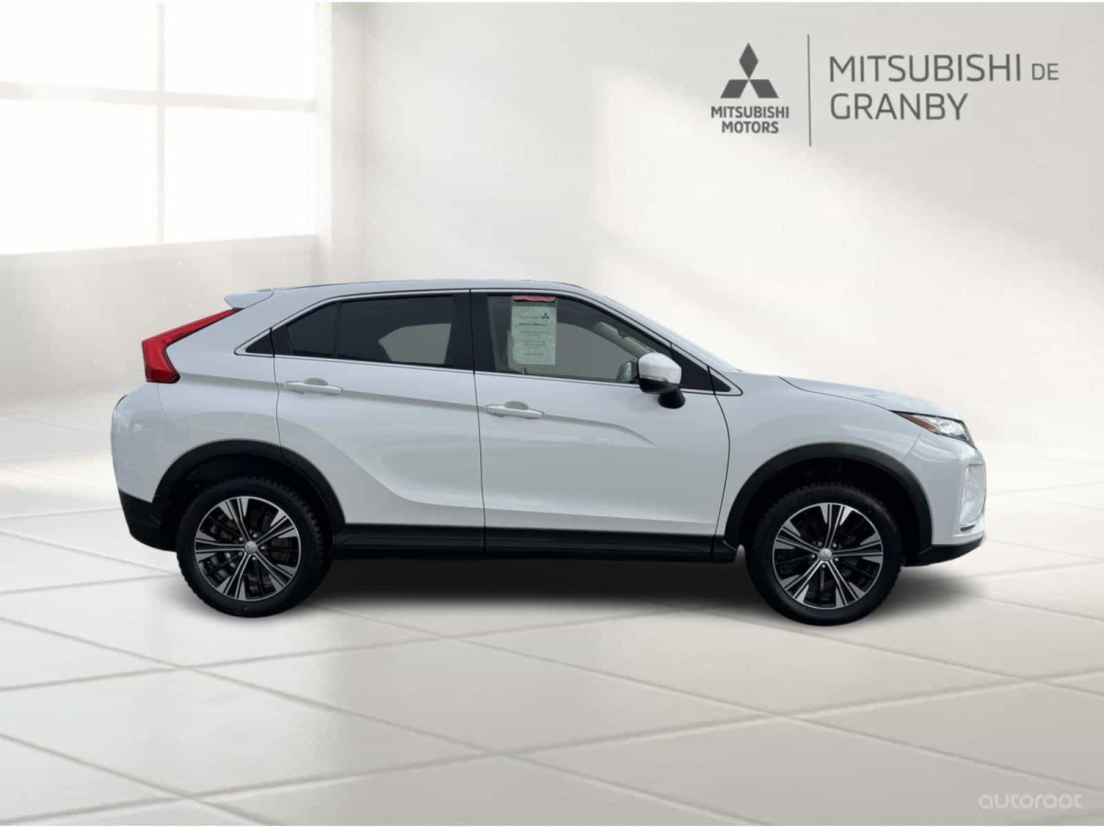 2020 Mitsubishi Eclipse Cross ES - Image 5