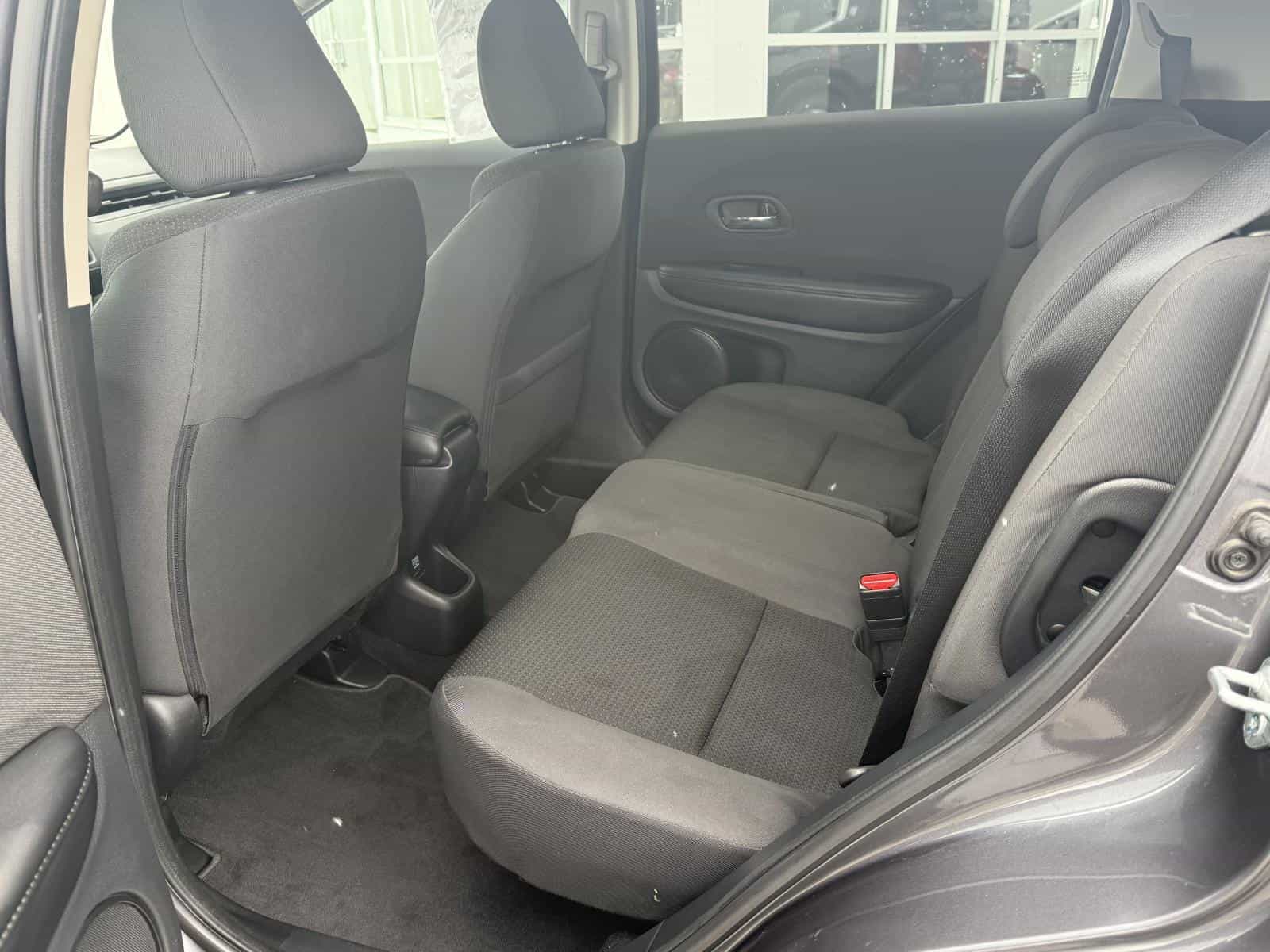 2021 Honda HR-V LX - Image 19