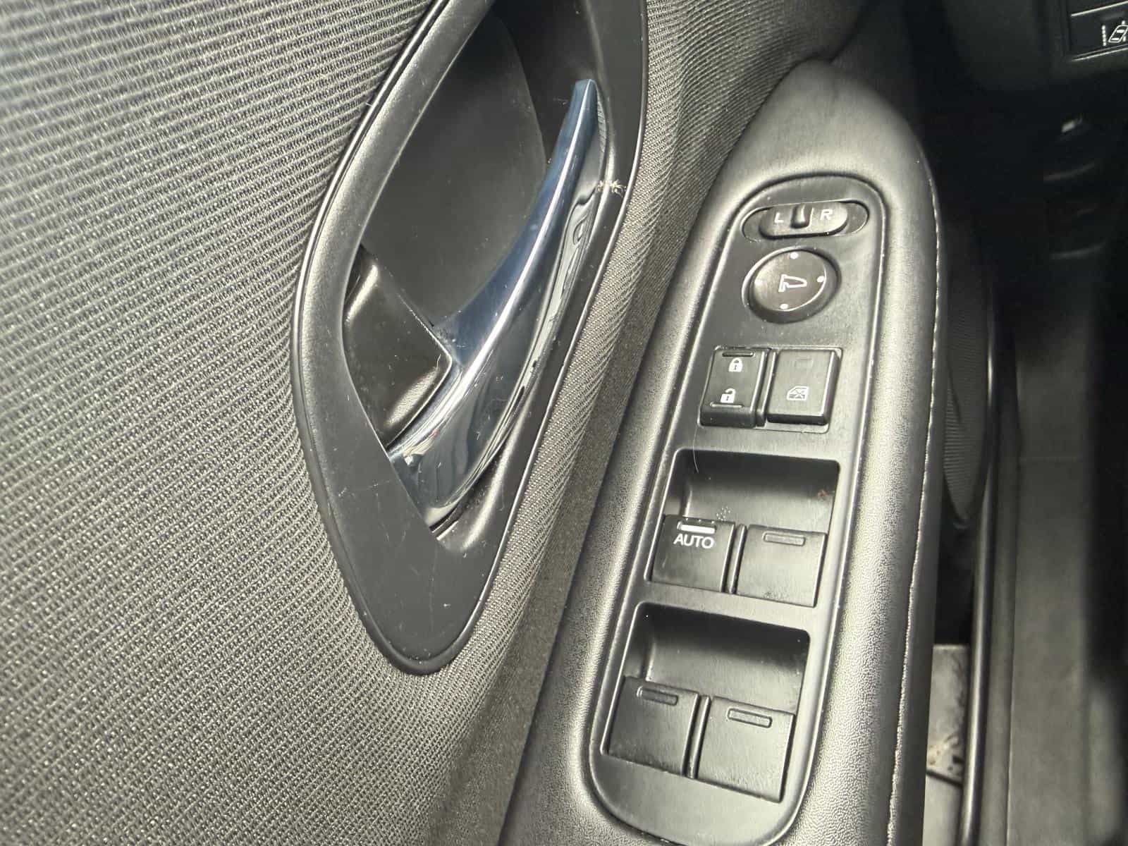 2021 Honda HR-V LX - Image 21