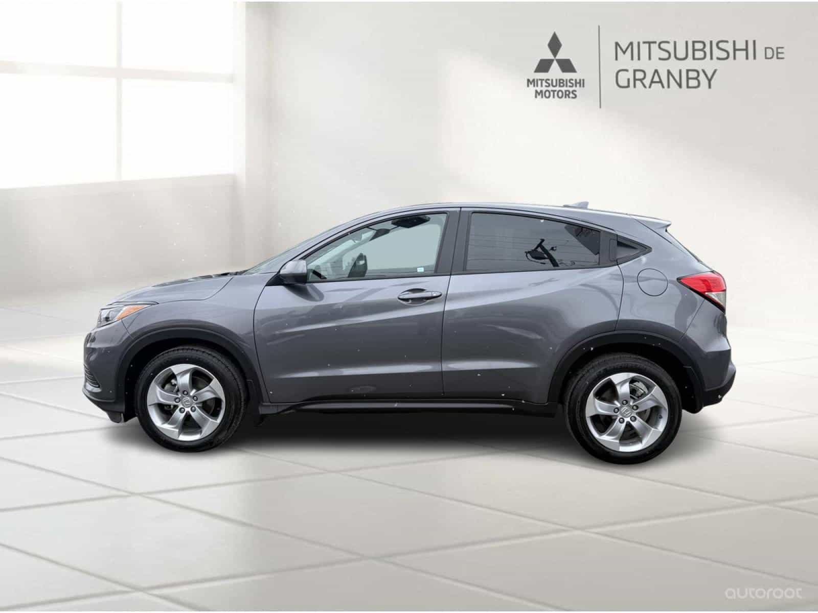 2021 Honda HR-V LX - Image 16