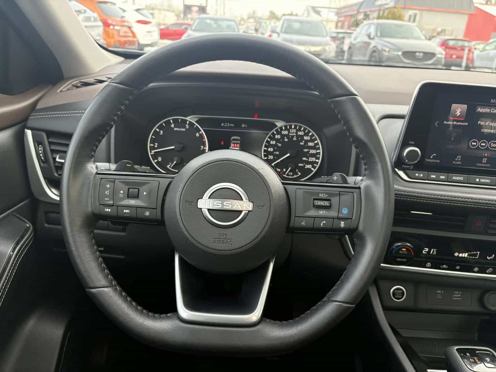 Image 10 Nissan Rogue SV Midnight 2023