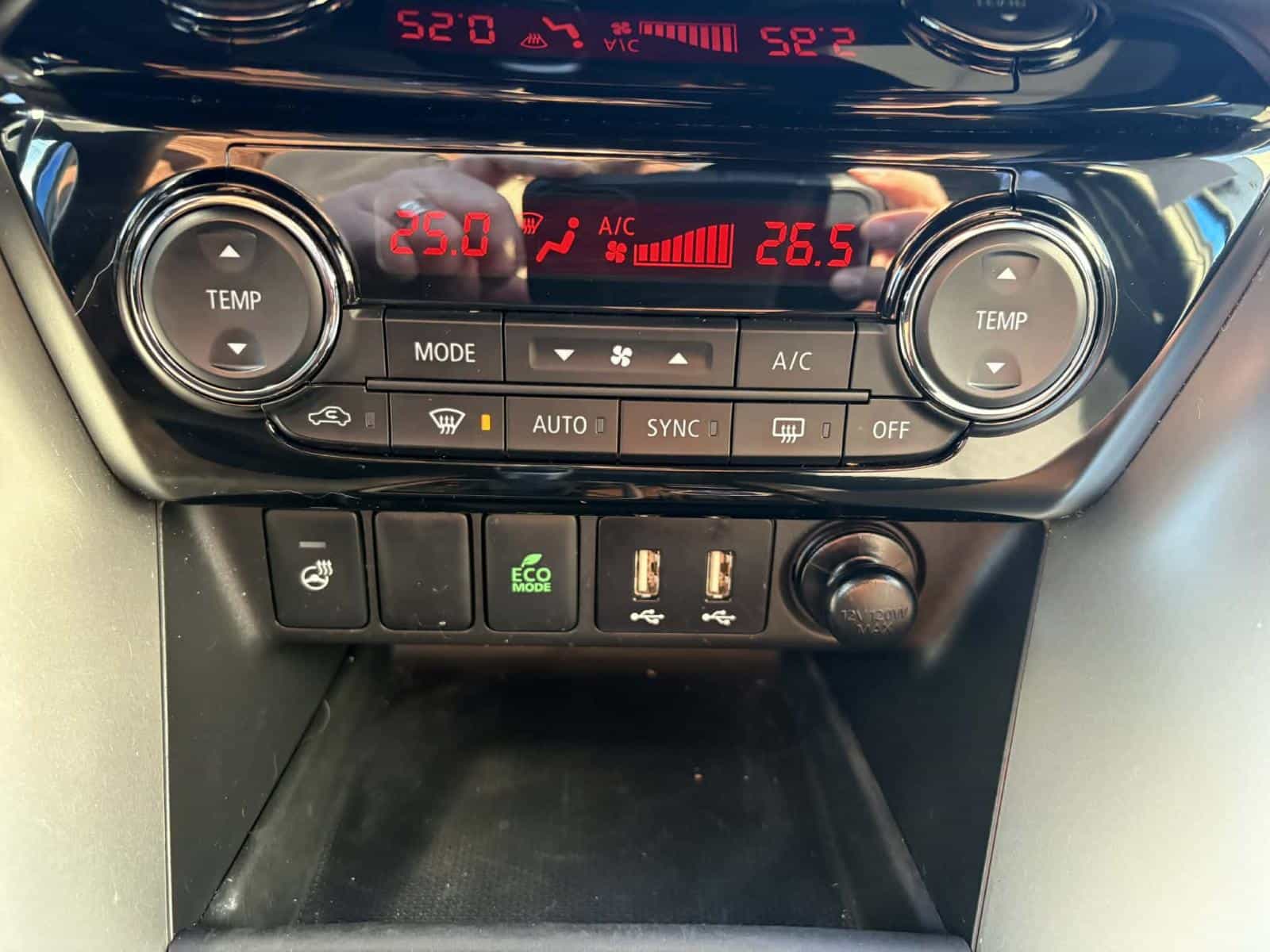 Image 13 Mitsubishi Eclipse Cross Carbon 2023