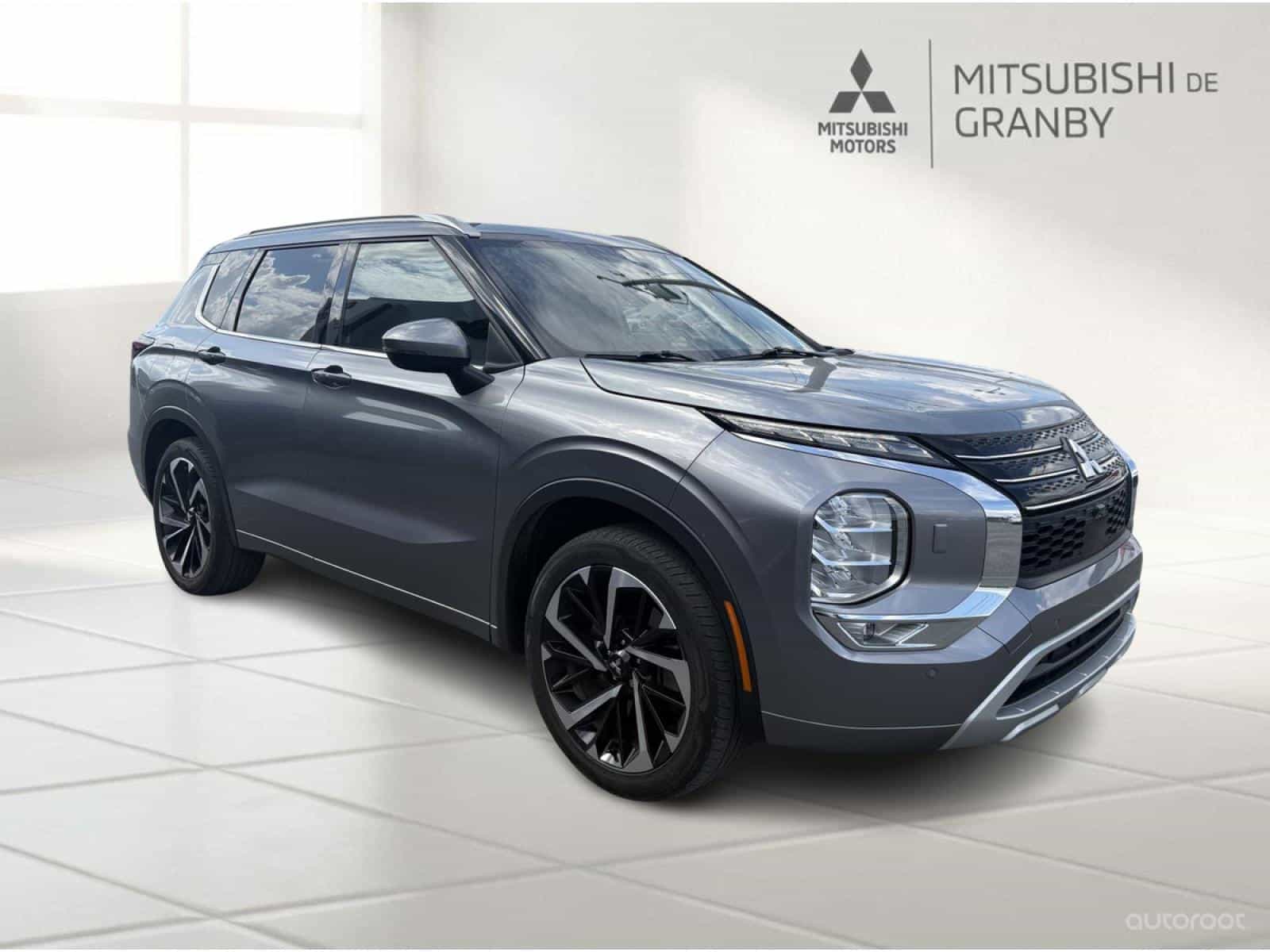 2022 Mitsubishi Outlander GT Premium - Image 1