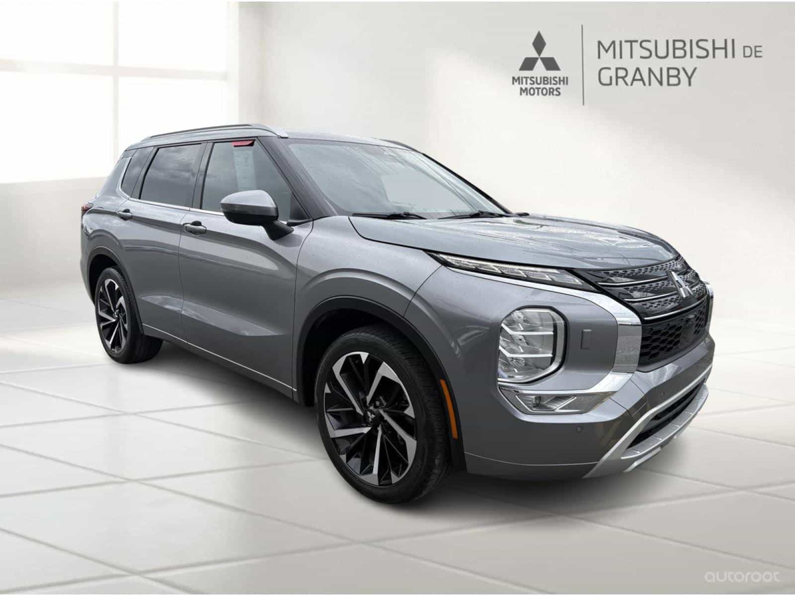 2022 Mitsubishi Outlander GT Premium - Image 1