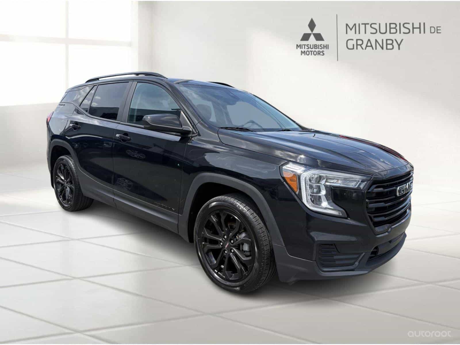 Image 1 GMC Terrain SLE 2022