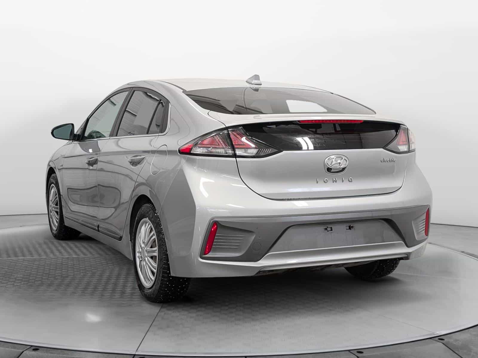 Image 3 Hyundai Ioniq Preferred 2020