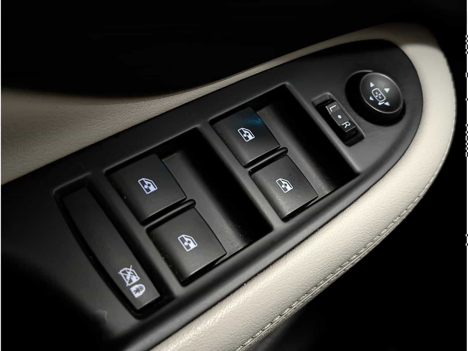 2016 Buick Envision Premium I - Image 13