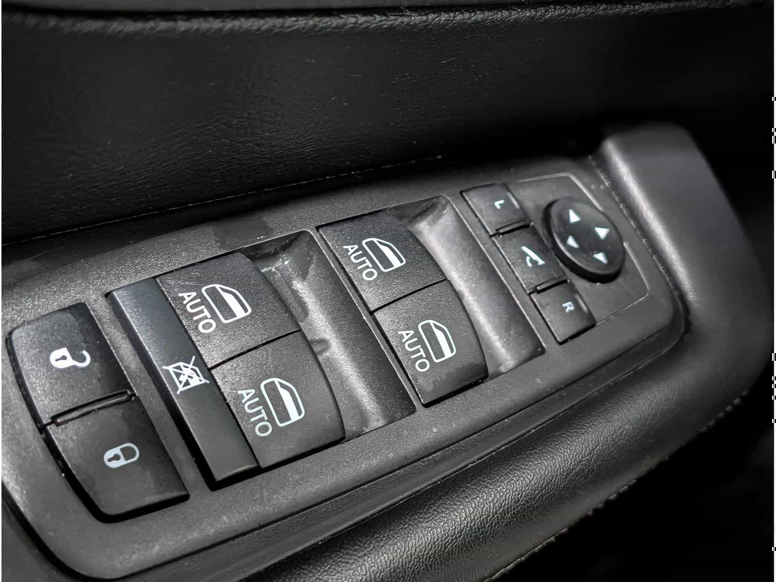 Image 16 Chrysler Pacifica Hybrid Limited 2022