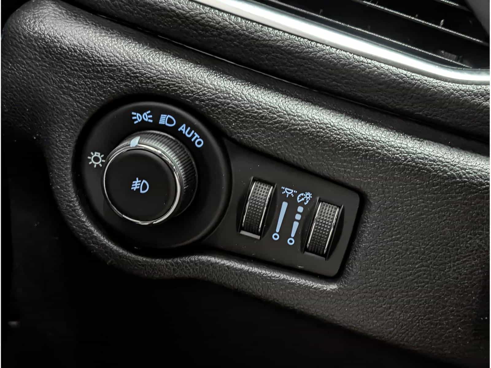 Image 17 Chrysler Pacifica Hybrid Limited 2022