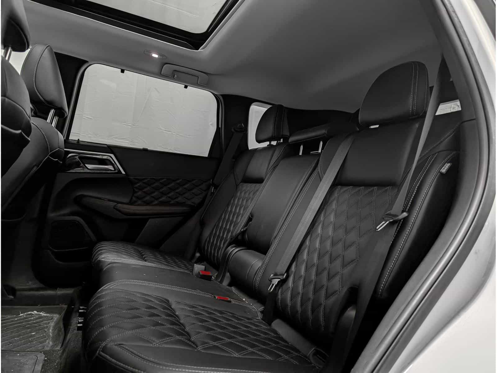 Image 8 Mitsubishi Outlander GT 2023