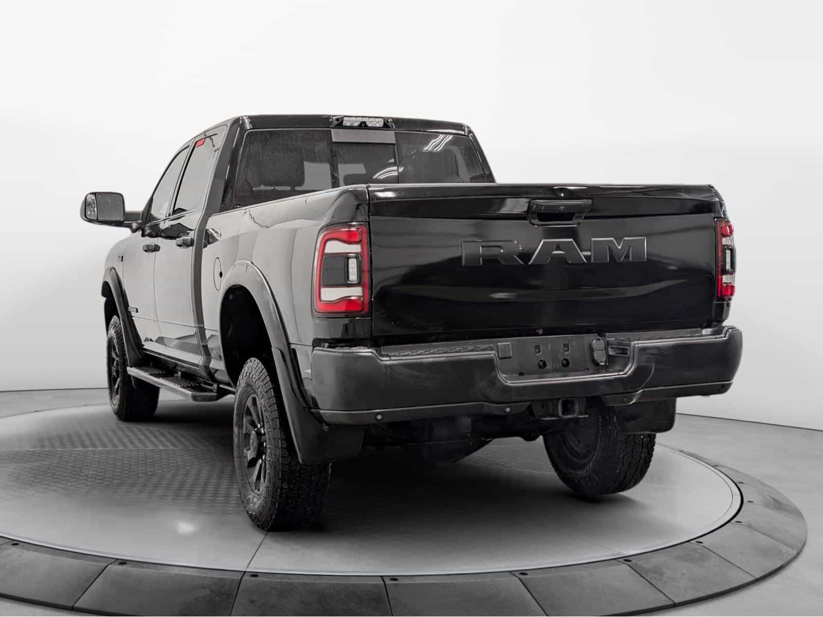 2020 RAM 2500 Power Wagon - Image 3