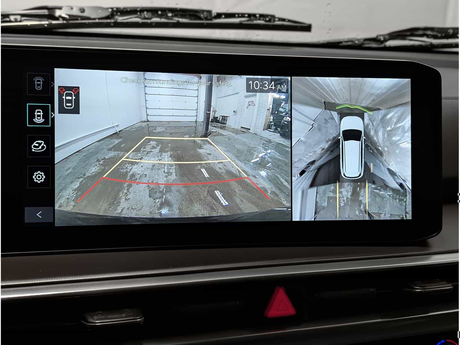 2025 Kia Sorento SX PHEV - Image 11