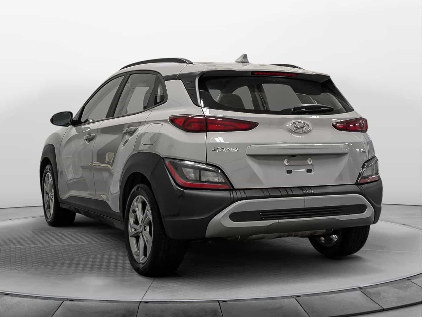 2023 Hyundai Kona Preferred - Image 3
