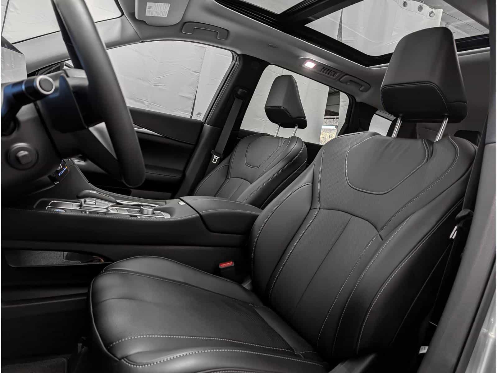 2025 Infiniti QX60 Luxe - Image 7