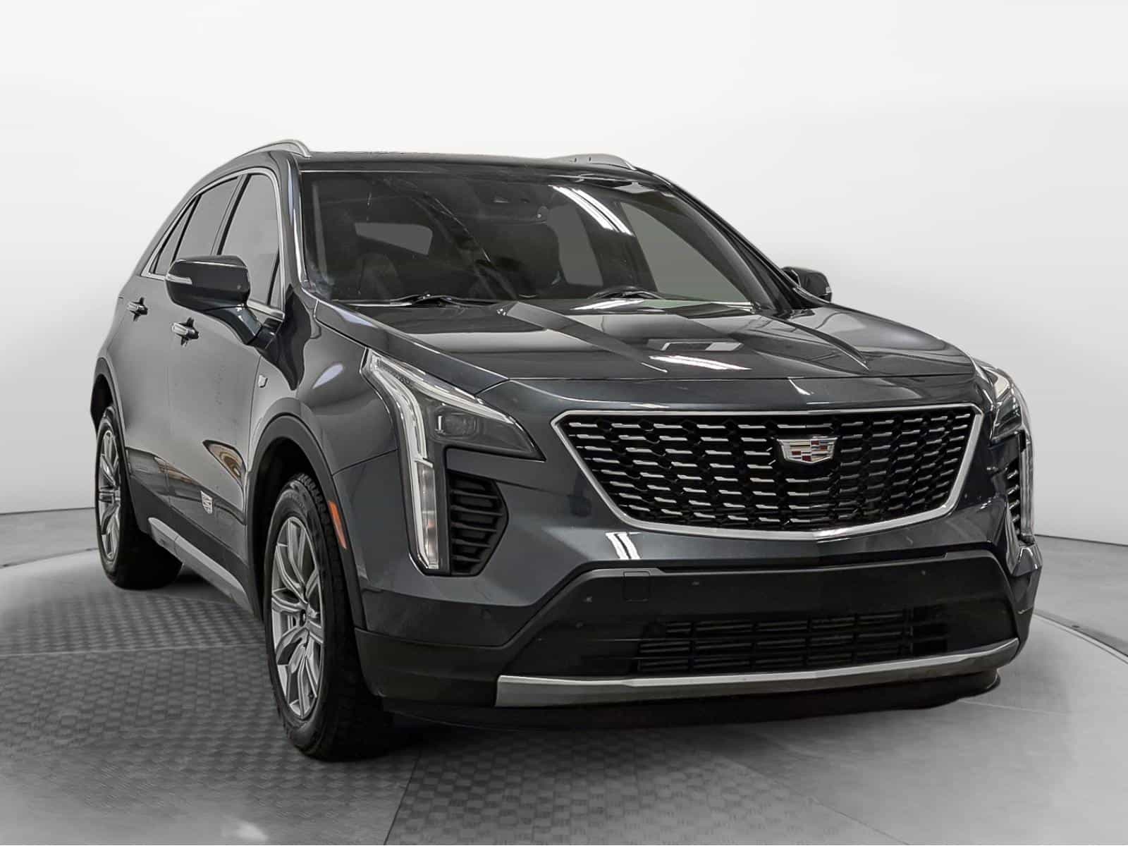 Image 3 Cadillac XT4 Premium Luxury 2021