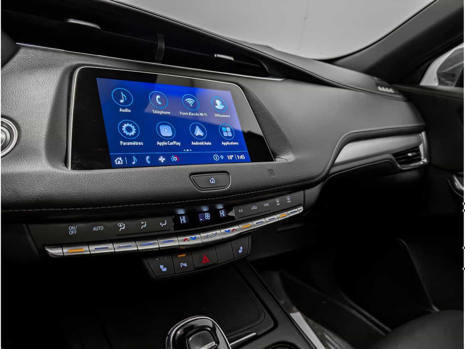 2021 Cadillac XT4 Premium Luxury - Image 10