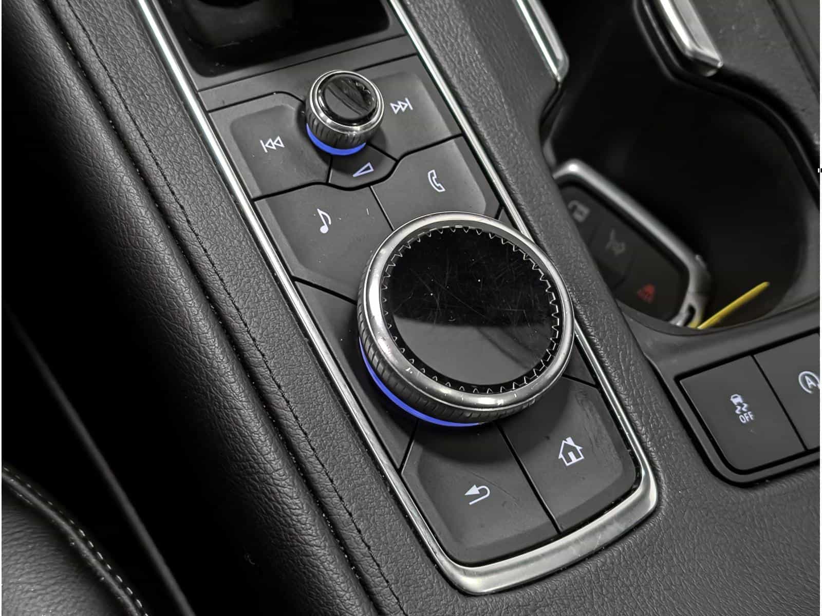 2021 Cadillac XT4 Premium Luxury - Image 13