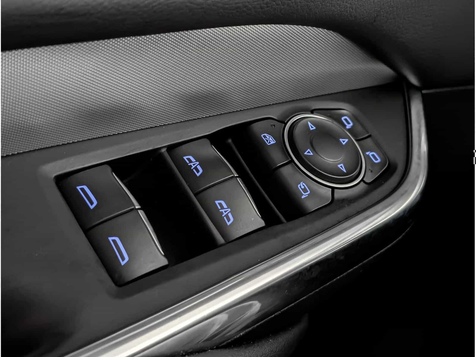 2021 Cadillac XT4 Premium Luxury - Image 16