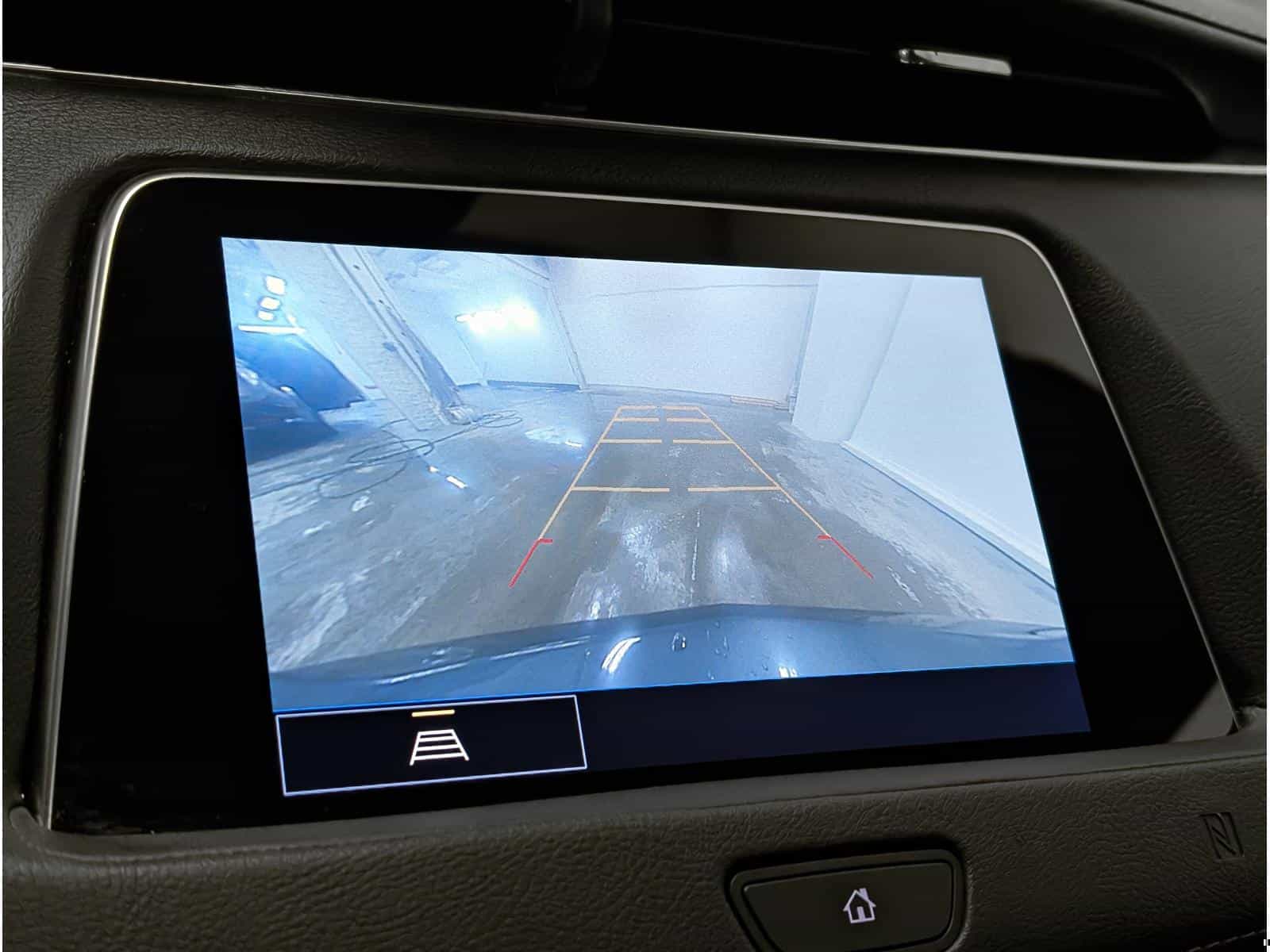 2021 Cadillac XT4 Premium Luxury - Image 18