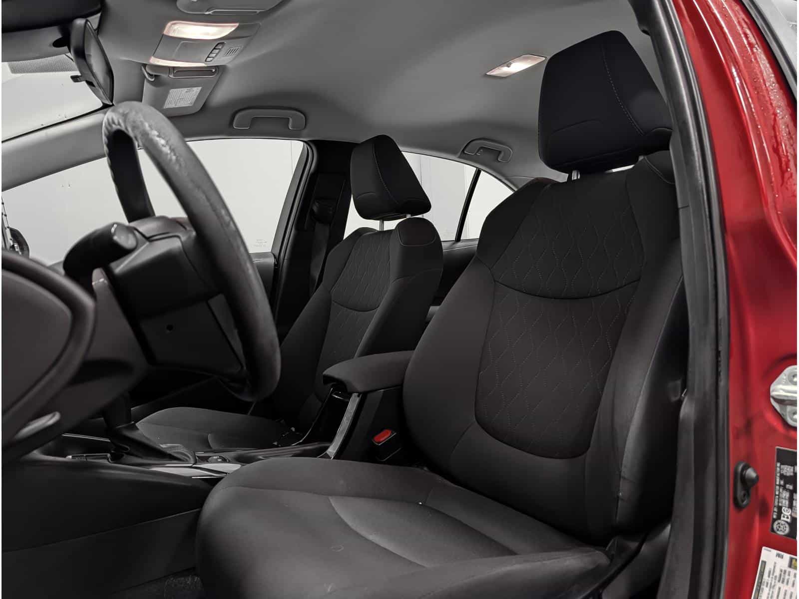 Image 7 Toyota Corolla LE 2021