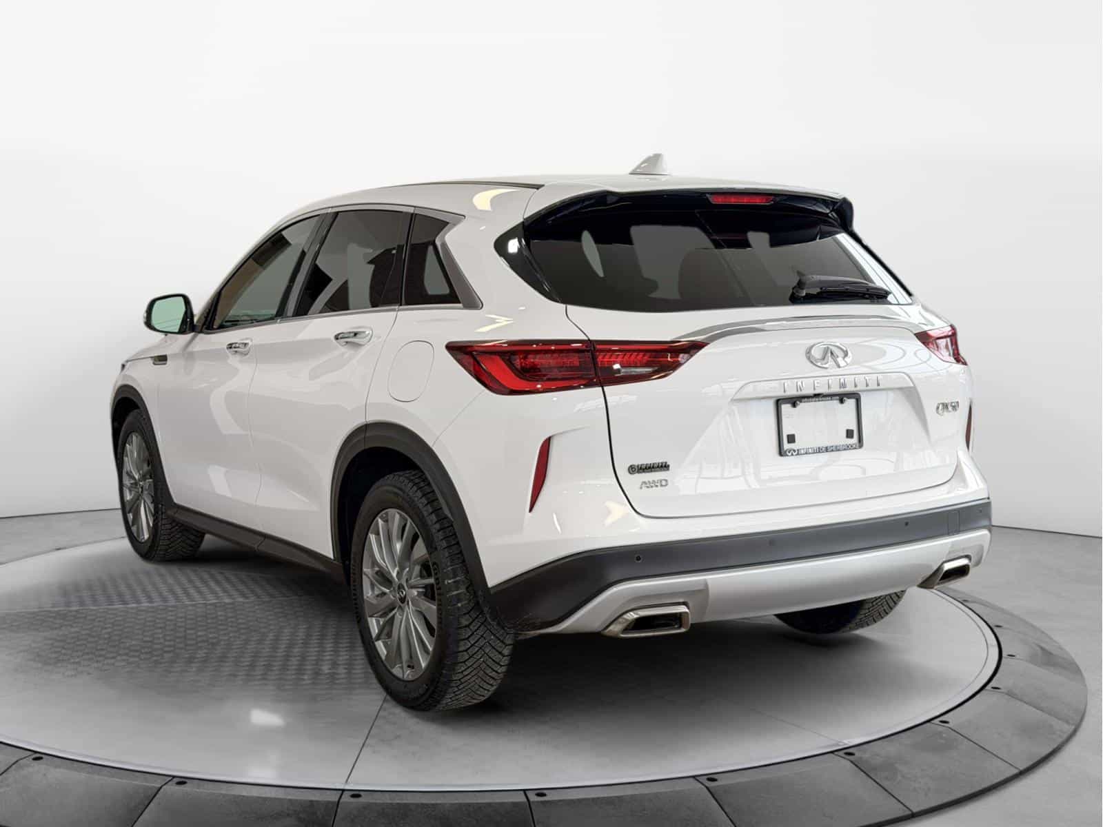 2024 Infiniti QX50 Pure - Image 3