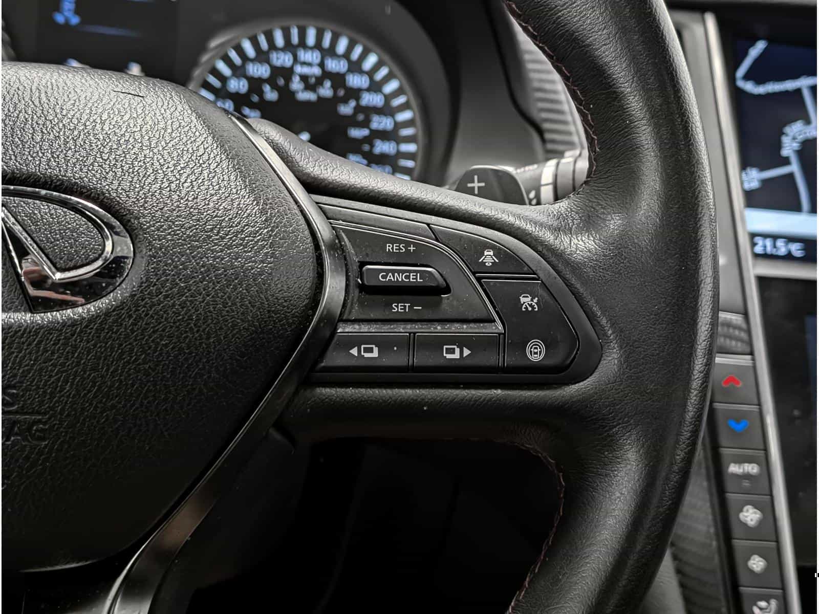 2022 Infiniti Q60 Red Sport - Image 14