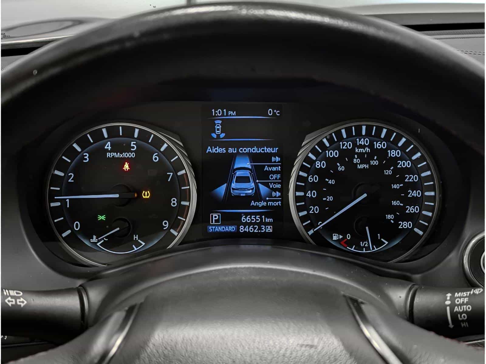 2022 Infiniti Q60 Red Sport - Image 17