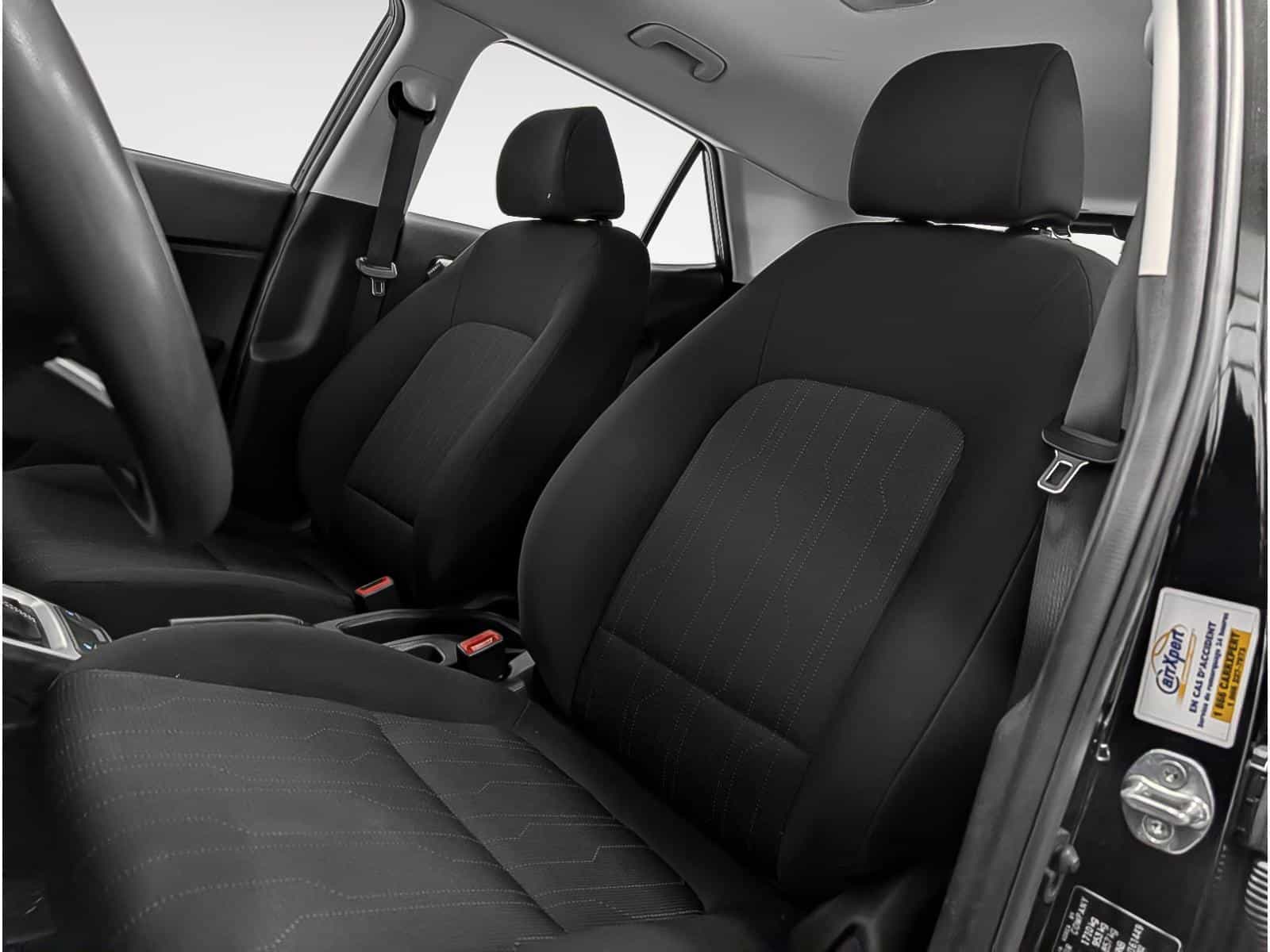 2022 Hyundai Venue Essential - Image 7