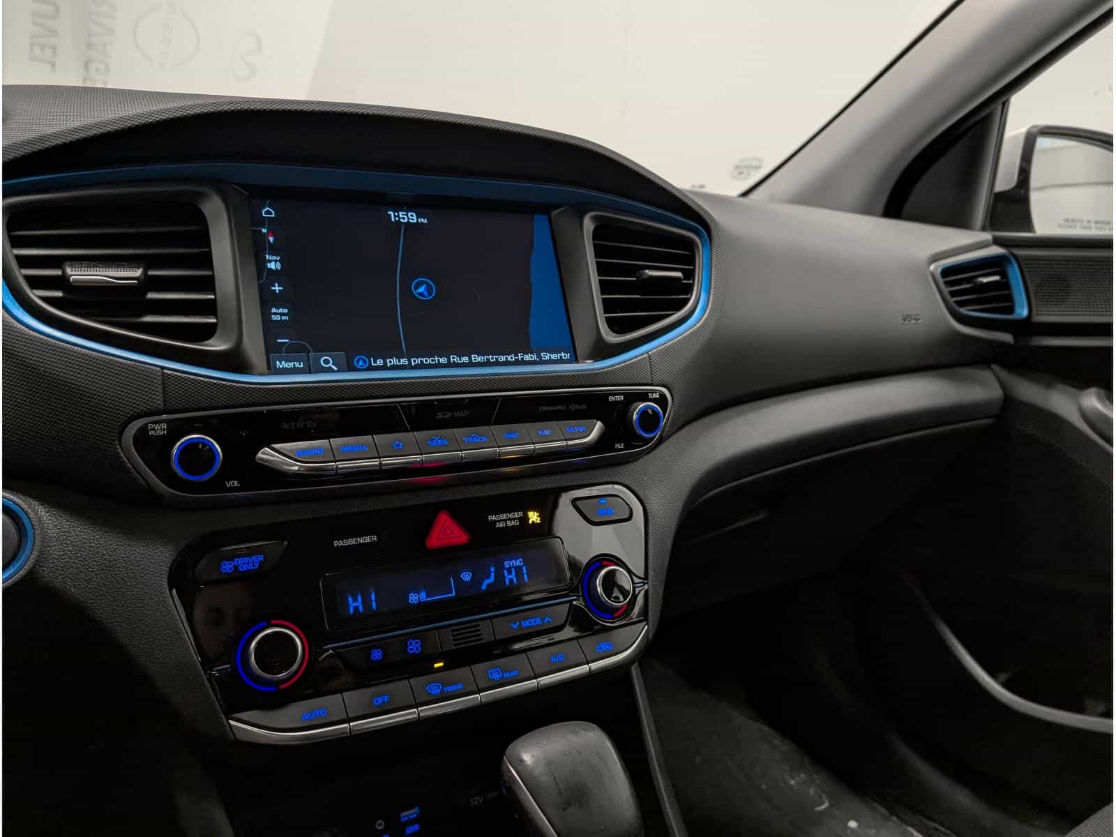 2019 Hyundai Ioniq Preferred - Image 8